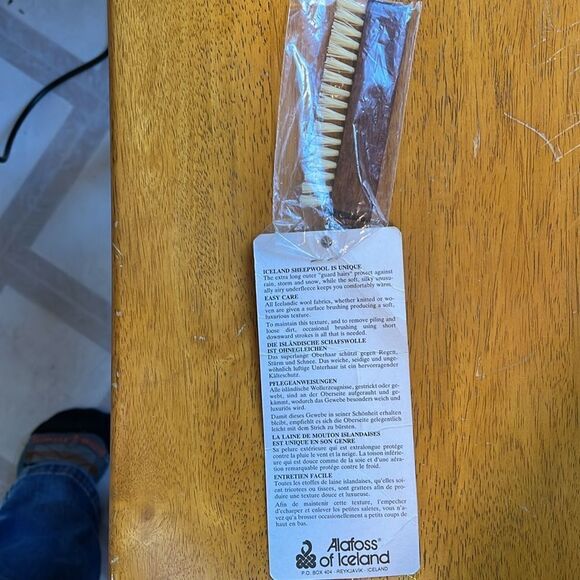 BEAUTIFUL ALAFOSS OF ICELAND ONE SIZE SHEEPWOOL WINTER PONCHO /CAPE COAT - Picture 9 of 11